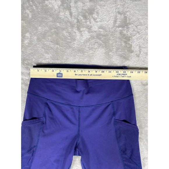 LULULEMON Purple Cropped Capri Leggings Size 8 - Picture 2 of 11